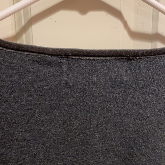 Newton Trading Co xl grey top velvety neckline SALE - Picture 5 of 7